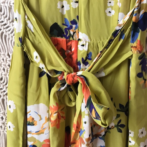 Moulinette Soeurs 100% Silk Dress with Tie Detail | Size 4 - Picture 8 of 10
